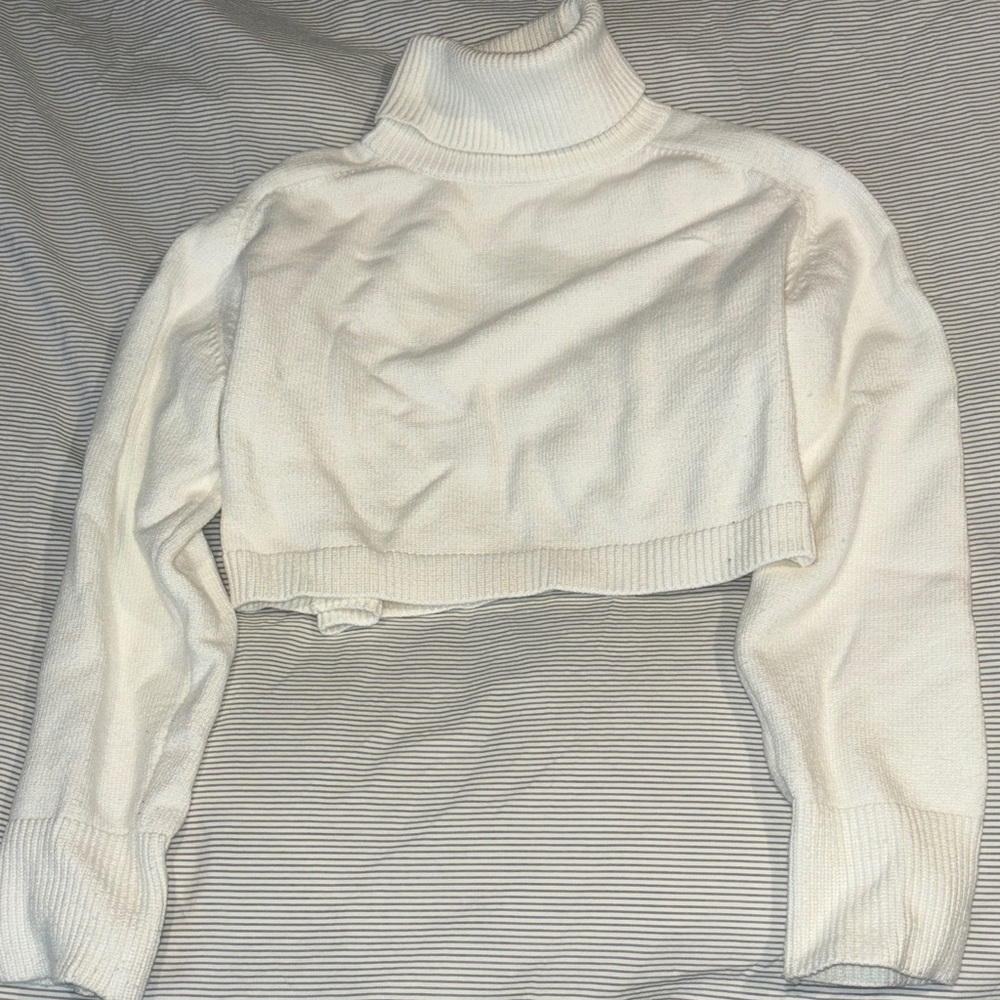 Women's White Turtleneck Sweater Cropped Italian